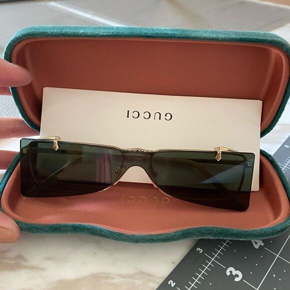 Gucci 56mm Flip-up Rectangle Unisex Sunglasses Dark Grey / Gold - Picture 2 of 8